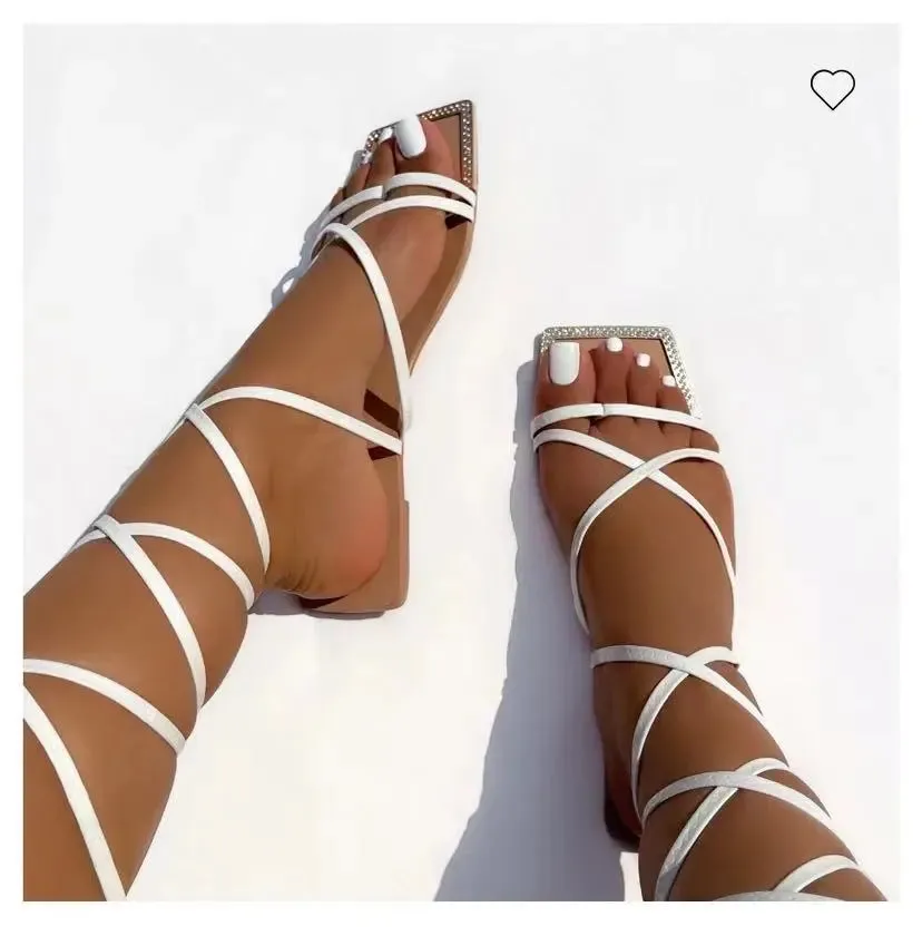 AMOZAE-- Rhinestone-adorned Flat Bottom Sandals for Trendy Vacation Style