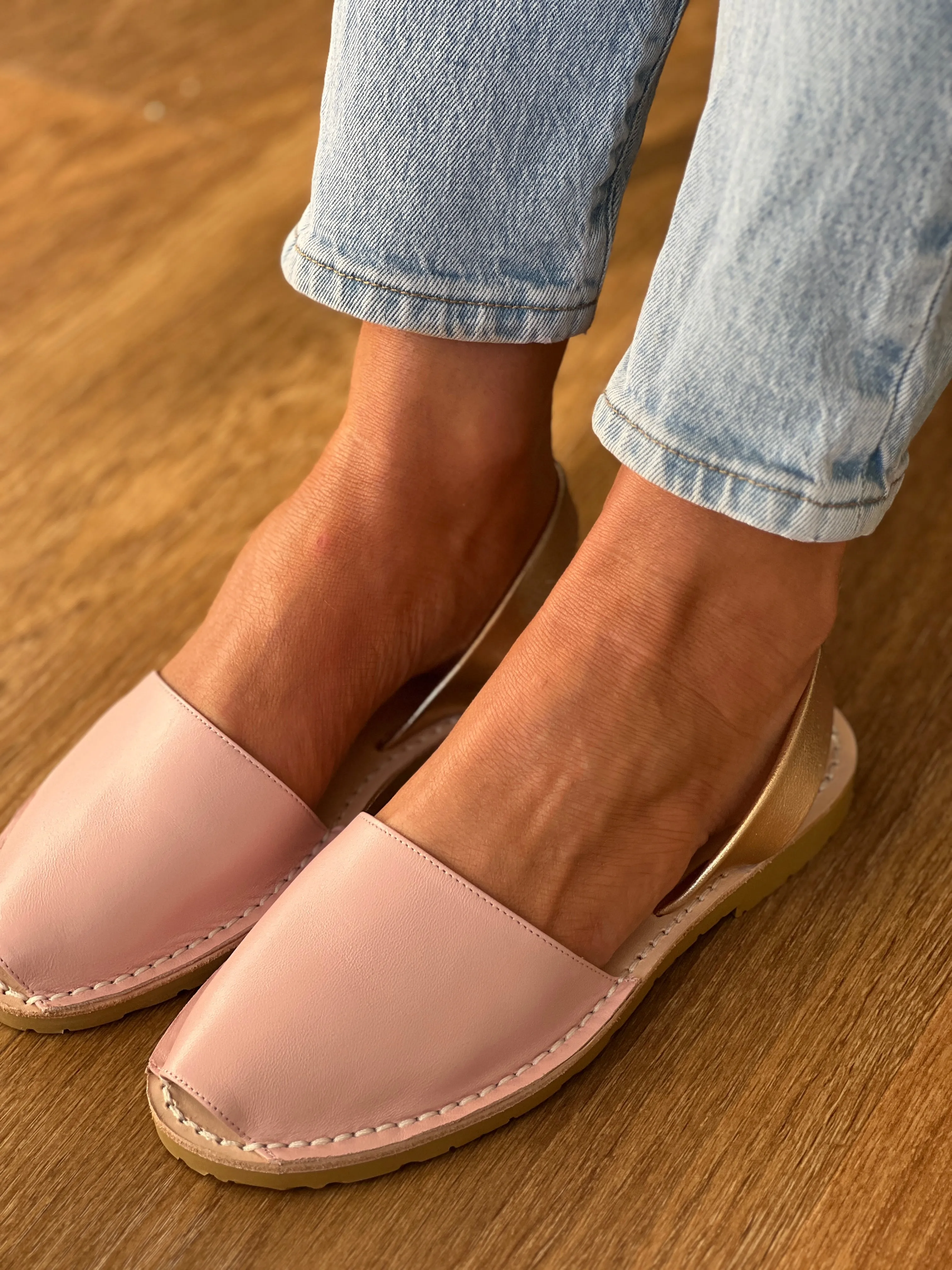 Baby Pink Avarcas