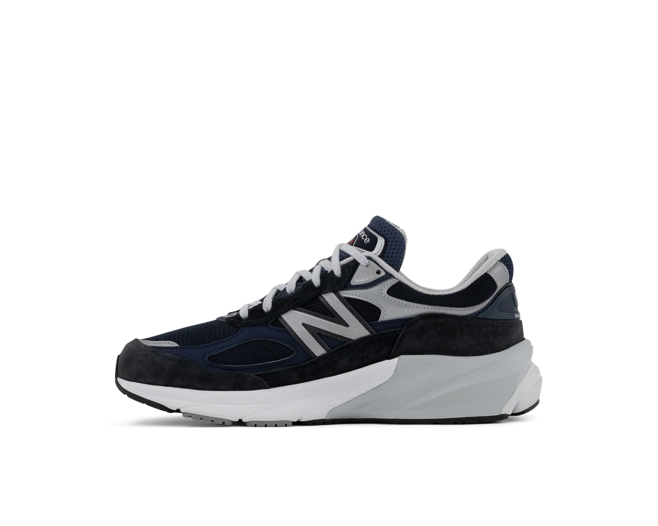 Women`s Made In USA 990v6